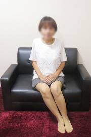 堺東 人妻デリヘル【熟女総本店 堺東店】つぐみ